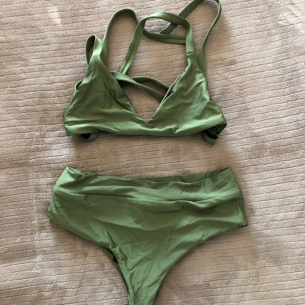 Boys + Arrows later gator green Bikini set